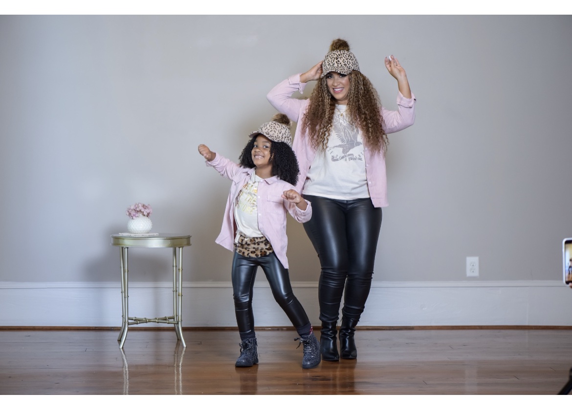 Mommy & Me Leopard Print Detachable Puff Baseball  Hat